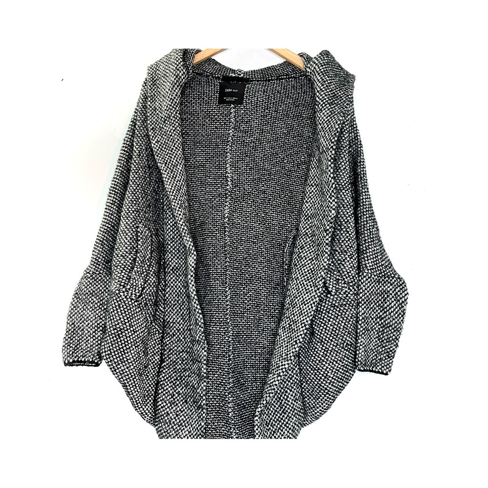 Zara Women’s Black & White Oversized Hooded Cocoon Knit Sweater Size S